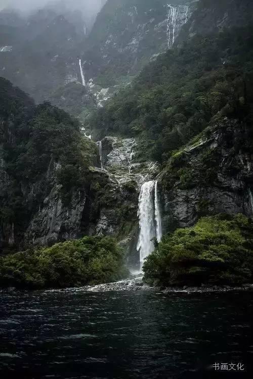 寻找游泳套件
